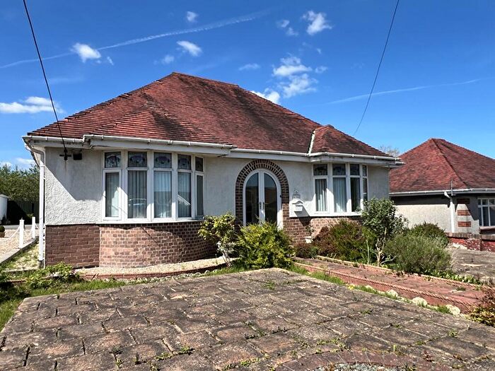 2 Bedroom Detached Bungalow For Sale In Pontardulais Road, Tycroes, Ammanford, Carmarthenshire., SA18