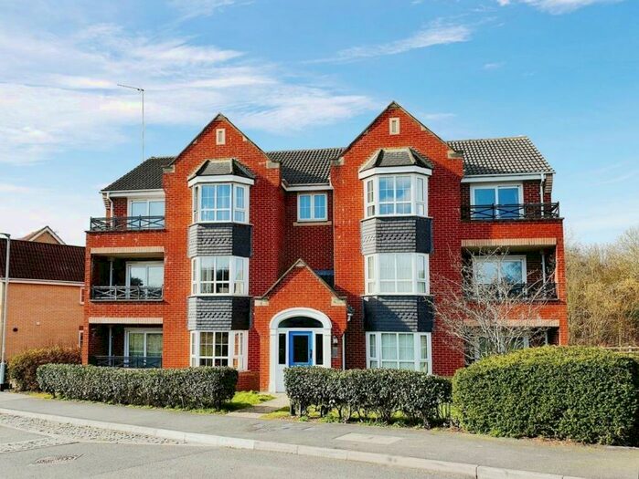 2 Bedroom Apartment To Rent In Abbots Way, Kettering, Northants, NN15