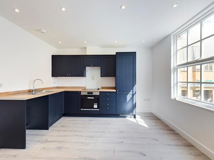 1 Bedroom Apartment To Rent In Queen Street, Peterborough, PE1