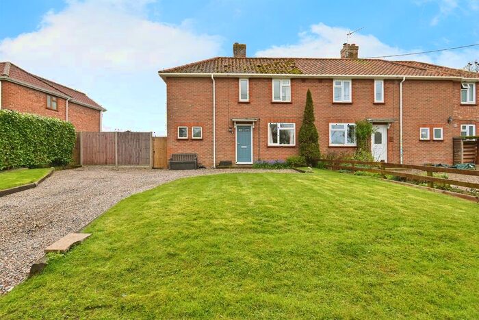 3 Bedroom Semi-Detached House For Sale In Burston Road, Gissing, Diss, IP22