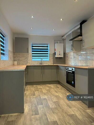 3 Bedroom Terraced House To Rent In Hannan Road, Liverpool, L6