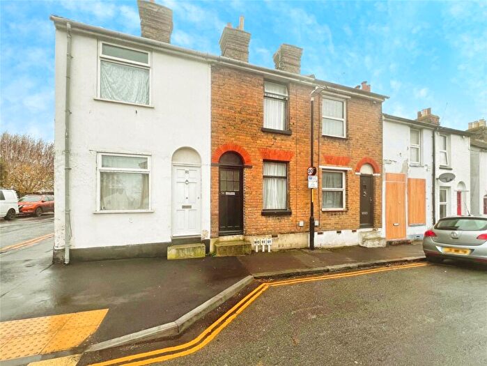 2 Bedroom Terraced House For Sale In St. Johns Road, Faversham, Kent, ME13