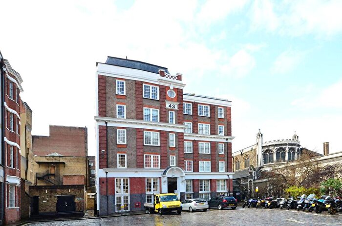 1 Bedroom Flat For Sale In Bartholomew Close, Clerkenwell, London, EC1A