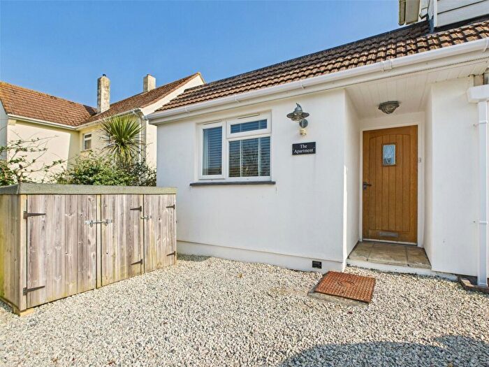 1 Bedroom Semi-Detached House To Rent In Padstow, Cornwall, PL28