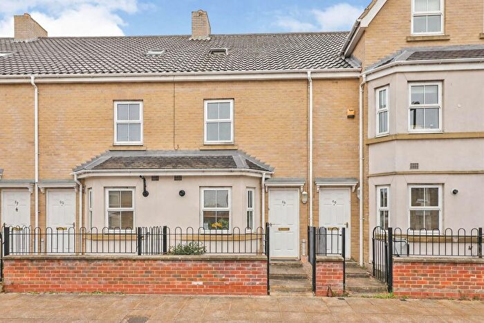 3 Bedroom Terraced House For Sale In Brunswick Road, Norwich, NR2