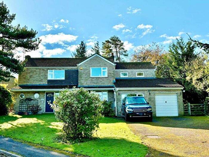 5 Bedroom Detached House For Sale In West Manton, Manton, SN8