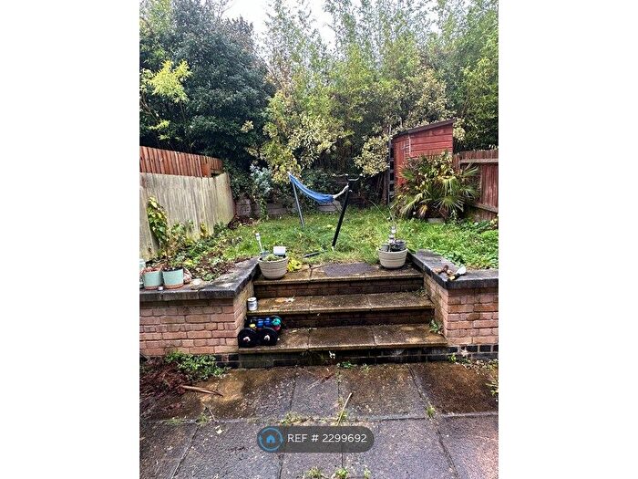 1 Bedroom Flat To Rent In Knighton Terrace, London, E11