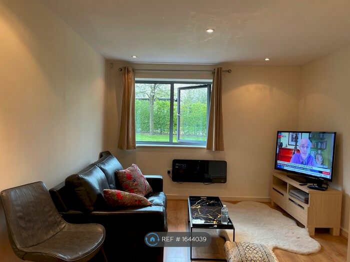 1 Bedroom Flat To Rent In London, London, NW10