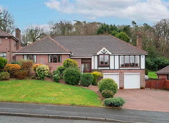 3 Bedroom Detached House For Sale In Glenmachan Drive, Belfast, BT4