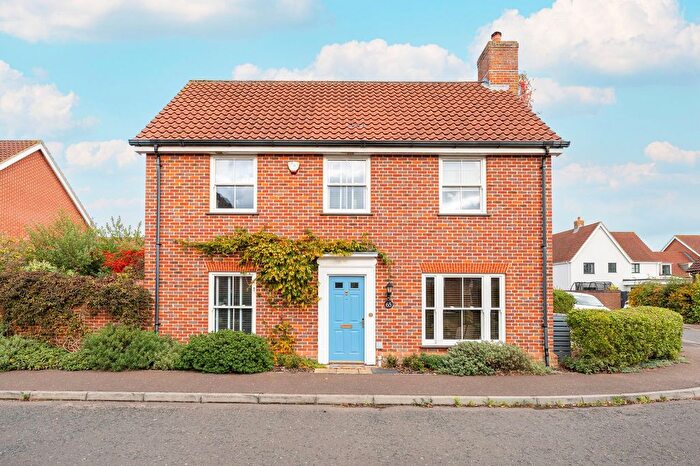 4 Bedroom Detached House For Sale In Ryefield Road, Mulbarton, NR14