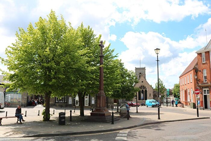 2 Bedroom Flat To Rent In Castle Street, Thetford, IP24