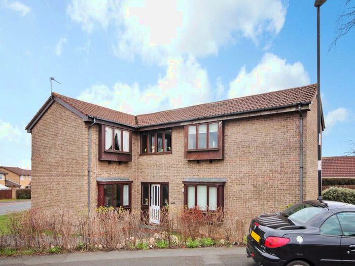 Flat To Rent In Turnstone Drive, Washington, Tyne And Wear, NE38
