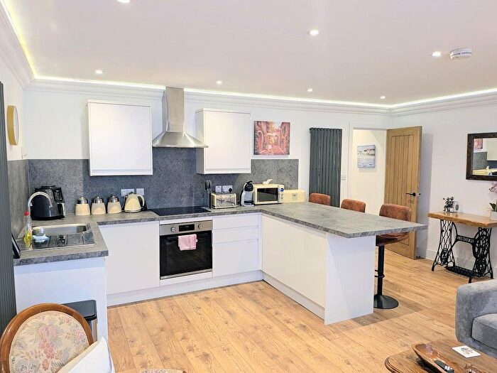 1 Bedroom Flat To Rent In Priory Street, York, YO1