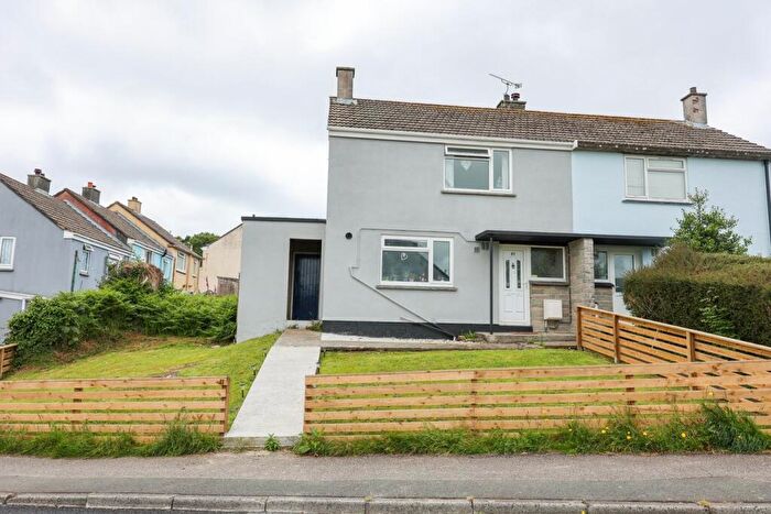 2 Bedroom Semi-Detached House For Sale In St Marys Road, Par, PL24