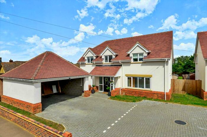 4 Bedroom Detached House For Sale In Lower Shelton Road, Marston Moretaine, MK43