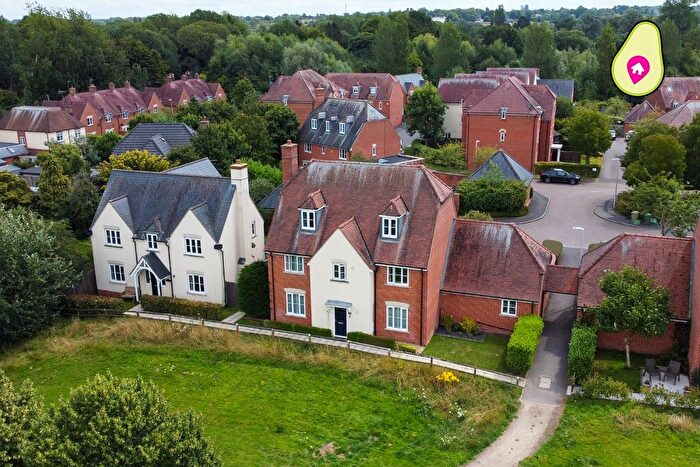 5 Bedroom Detached House For Sale In Fallows Road, Padworth, Reading, RG7