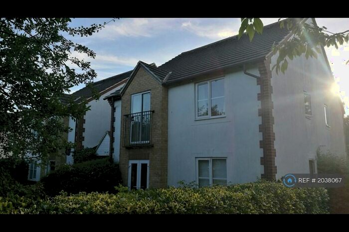 1 Bedroom Flat To Rent In Swindon, Swindon, SN2