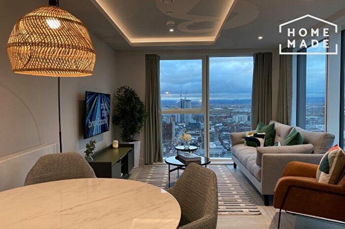 1 Bedroom Flat To Rent In Angel Gardens, M4