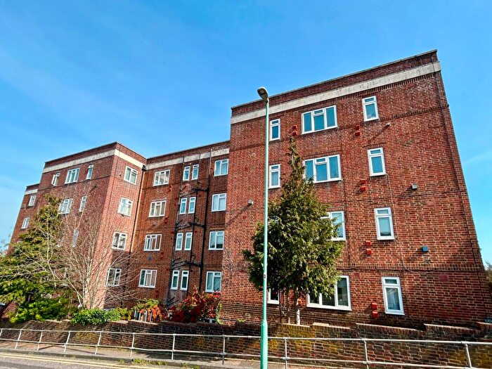 1 Bedroom Flat For Sale In Terrace Road, Bournemouth, BH2