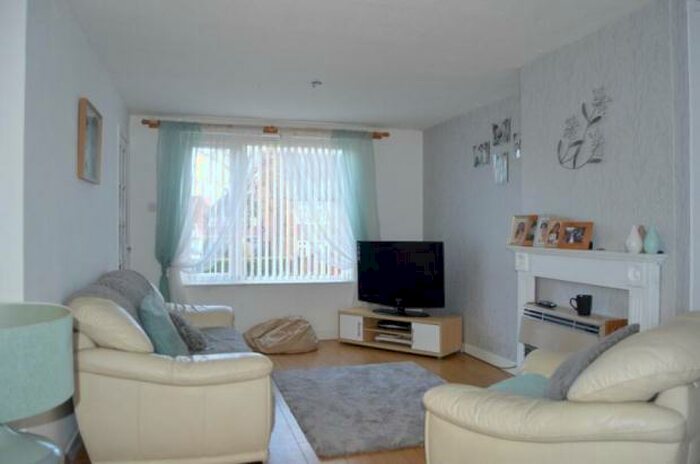 3 Bedroom House To Rent In Goathland Close, Bestwood, NG5