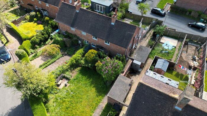 1 Bedroom Flat To Rent In Havelock Road, Kings Langley, Hertfordshire, WD4