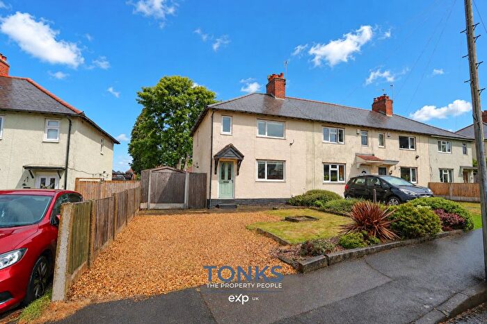 3 Bedroom End Of Terrace House For Sale In Hill Top Avenue, Halesowen, B62