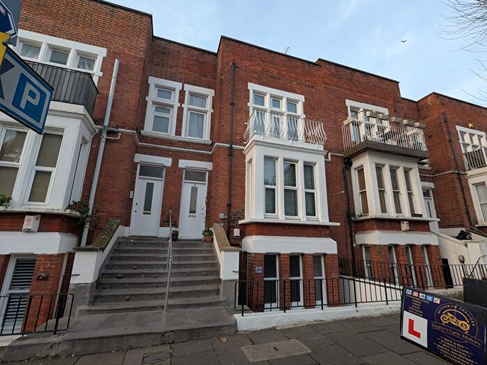 1 Bedroom Flat To Rent In Victoria Road, Kilburn, NW6