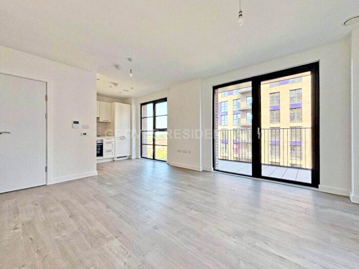 1 Bedroom Flat To Rent In Burlington Road, New Malden, KT3