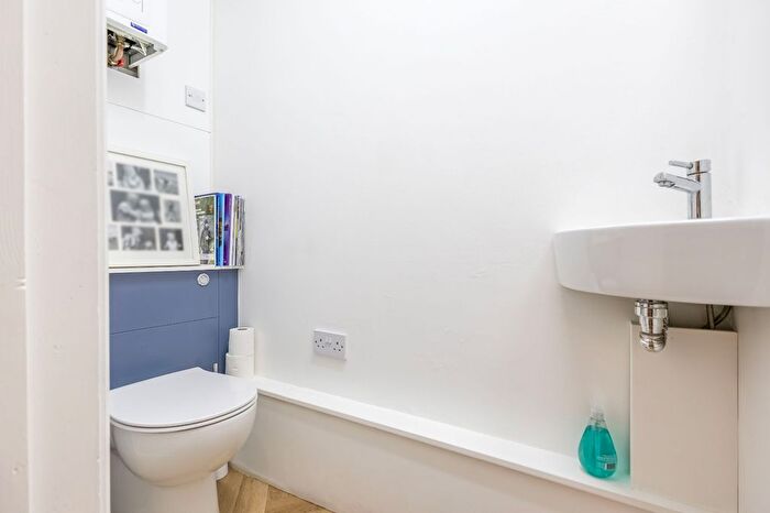 3 Bedroom Terraced House For Sale In Bank Buildings, Meltham, Holmfirth, HD9