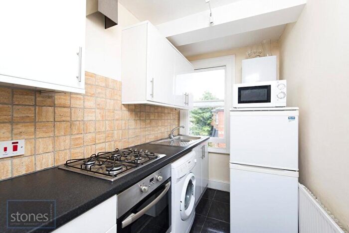 2 Bedroom Apartment To Rent In Ariel Road, West Hampstead, London, NW6