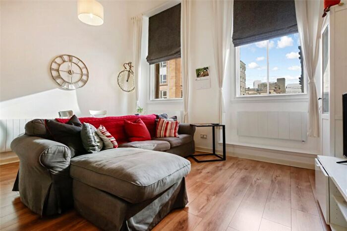 2 Bedroom Flat For Sale In Ingram Street, Glasgow, Glasgow City, G1