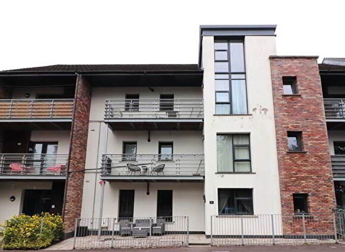 2 Bedroom Apartments For Sale In Woodbrook Green, Lisburn, BT28