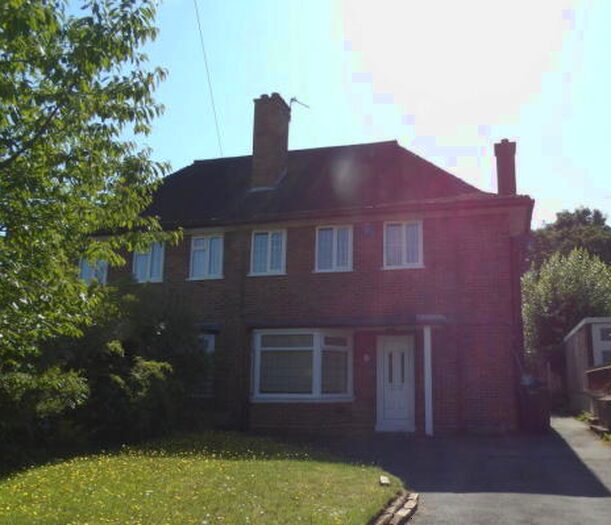 3 Bedroom House To Rent In Old Lode Lane, Solihull, B92