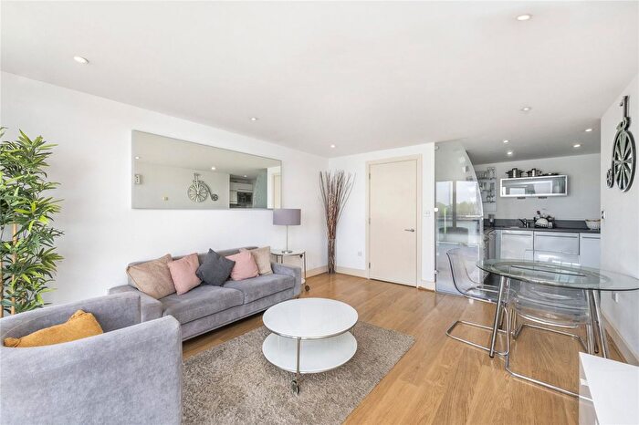 2 Bedroom Flat For Sale In Orion Point, Crews Street, E14