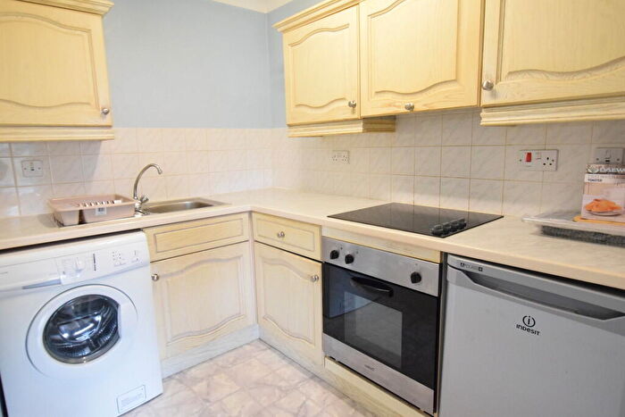 Studio To Rent In Arncott Hall, Poole Road, Bournemouth, BH2