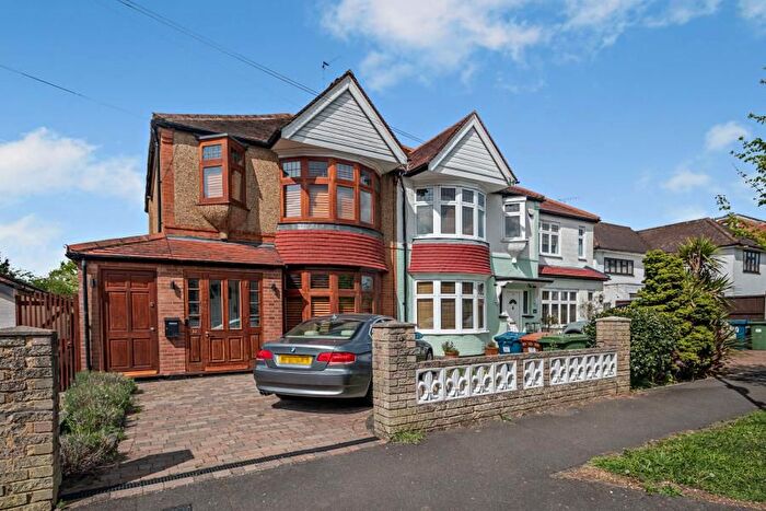 3 Bedroom Semi-Detached House To Rent In Grove Road, Pinner, HA5