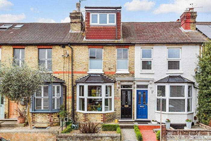 3 Bedroom Terraced House For Sale In Victoria Street, Maidstone, Kent, ME16