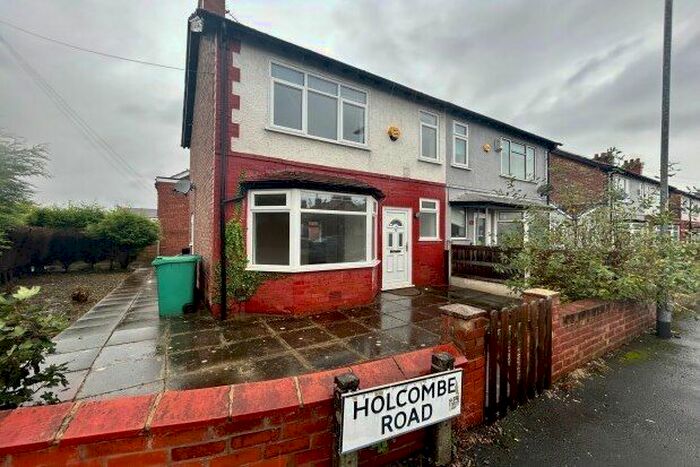 2 Bedroom Terraced House To Rent In Holcombe Road, Manchester, M14