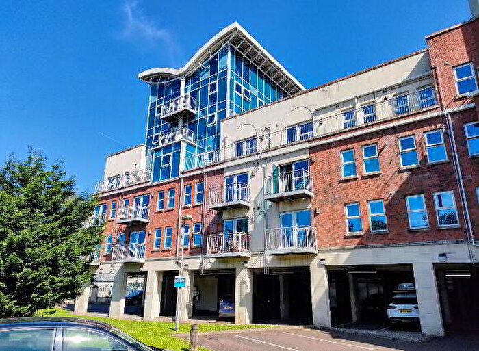 2 Bedroom Apartments For Sale In Apt, Woodlands Manor, Belfast, BT9
