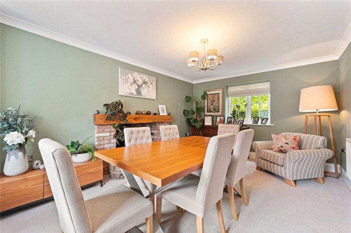 4 Bedroom Detached House For Sale In Pingley Lane, Staythorpe, Newark, Nottinghamshire, NG23