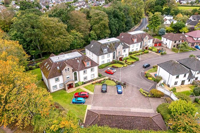 3 Bedroom Apartment For Sale In Lumsden Crescent, St. Andrews, Fife, KY16