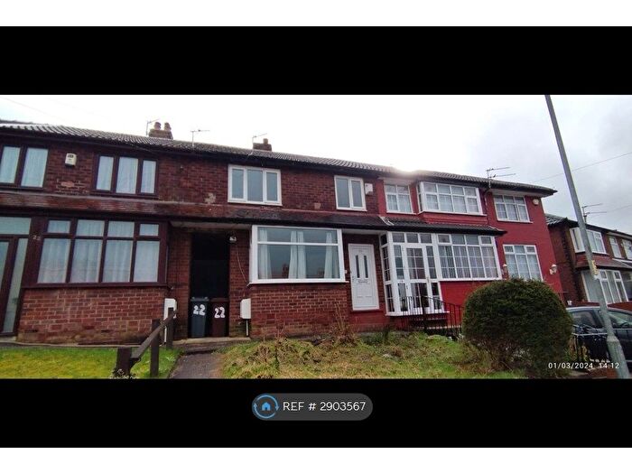 3 Bedroom Terraced House To Rent In Broomhall Road, Manchester, M9