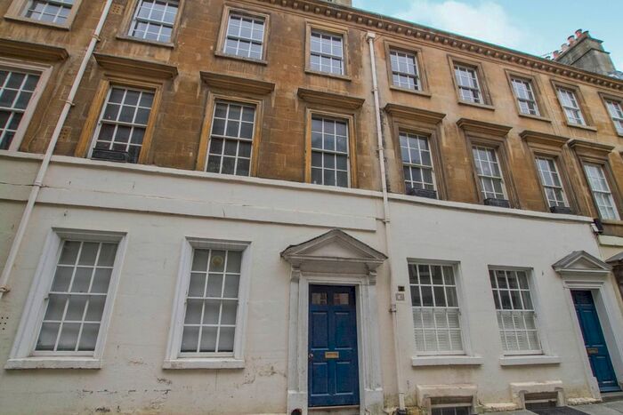 1 Bedroom Flat To Rent In Old Orchard Street, Bath, BA1