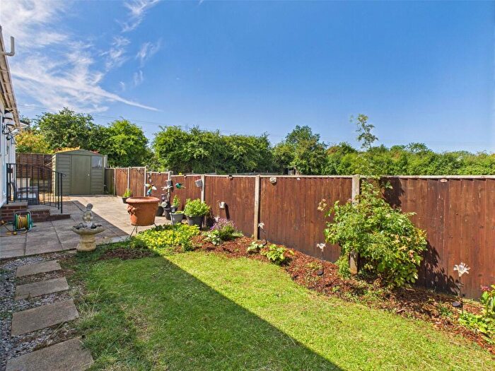 2 Bedroom Park Home For Sale In Bamfurlong Lane, Cheltenham, Gloucestershire, GL51