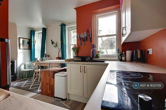 Studio To Rent In Poole Road, Bournemouth, BH2