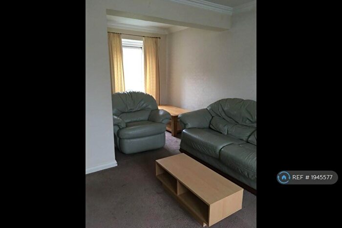 2 Bedroom Flat To Rent In Sheffield, Sheffield, S2