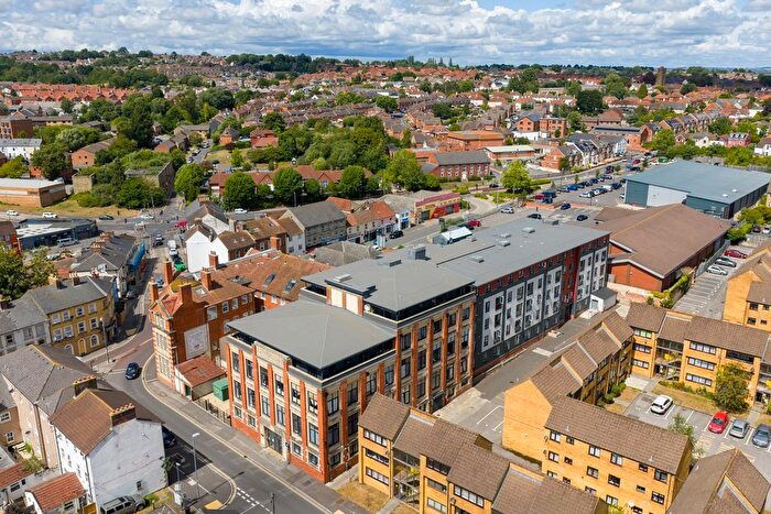 1 Bedroom Flat To Rent In Newton Road, Yeovil, BA20