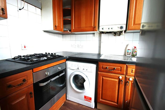 1 Bedroom Flat To Rent In Winchester Road, London, N9