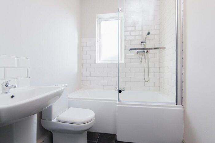 3 Bedroom House To Rent In Haddon Street, Salford, M6