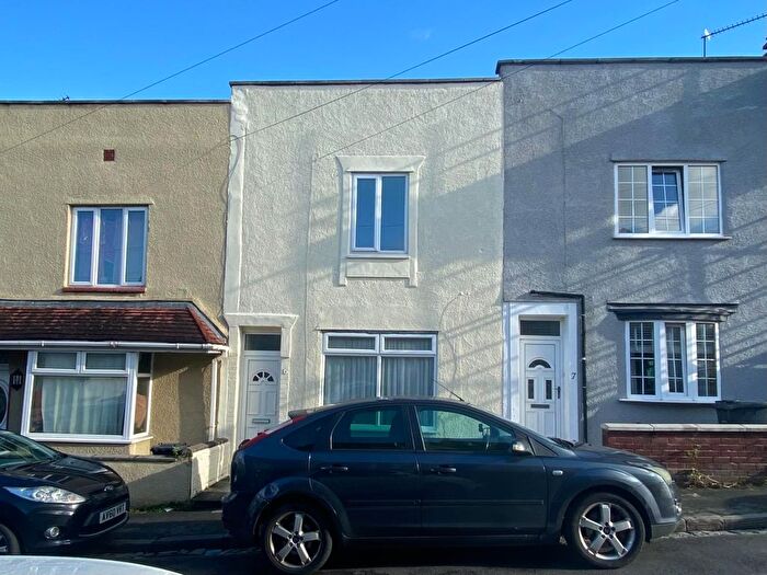 2 Bedroom Terraced House For Sale In Salisbury Street, St George, Bristol, BS5